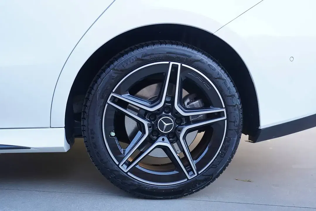 Mercedes-Benz CLA 250 PHEV AMG Line - Thumbnail 24