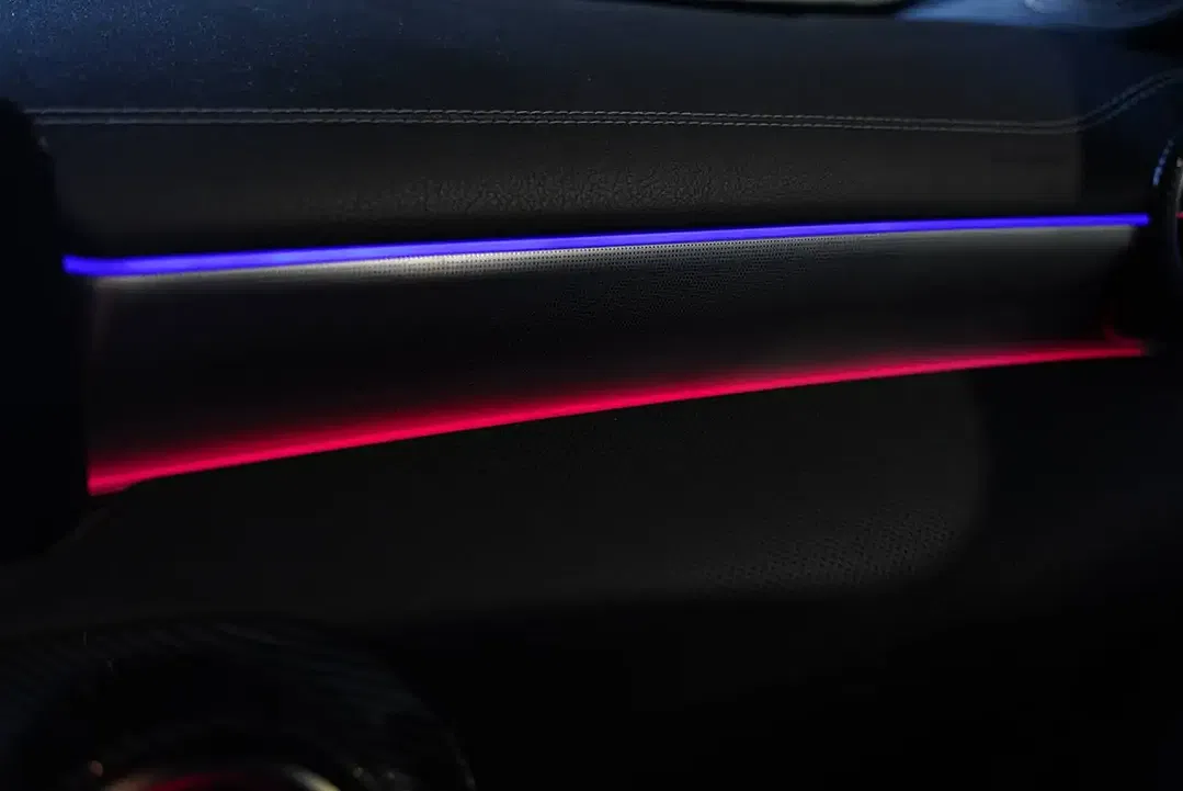 Mercedes-Benz CLA 250 PHEV AMG Line - foto 25