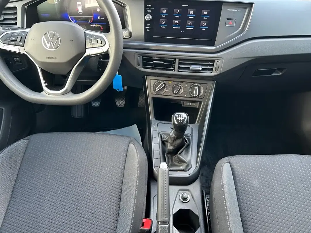 Volkswagen Polo - Thumbnail 11
