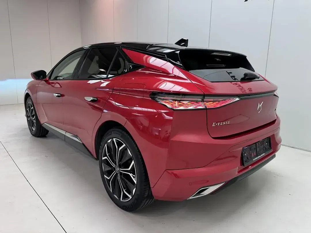 DS Automobiles DS 4 - Thumbnail 7