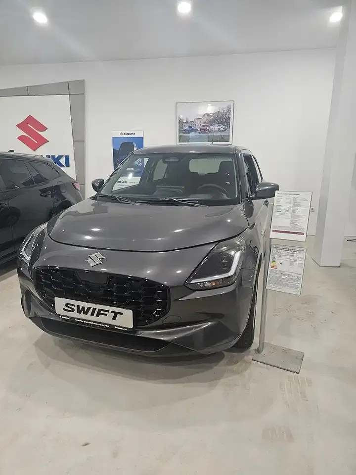 Suzuki Swift Hybrid AllGrip Comfort - Thumbnail 4