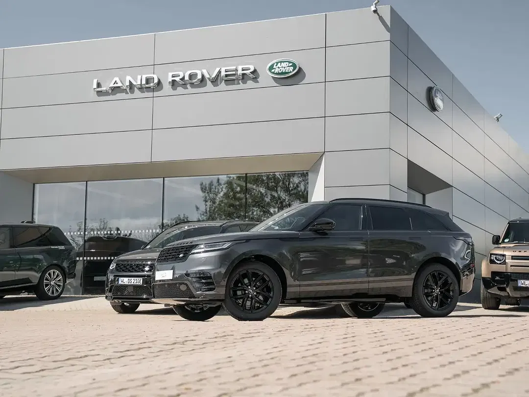 Land Rover Range Rover Velar D200 R-Dynamic SE - Thumbnail 10