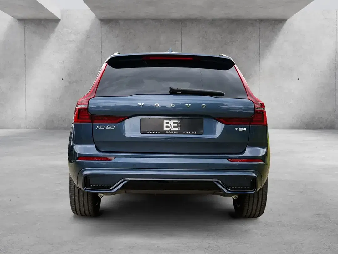 Volvo XC60 T8 PHEV Hybrid AWD Recharge Plus Dark - Thumbnail 5