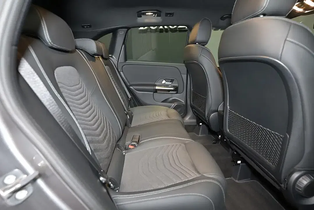 Mercedes-Benz B 180 - Thumbnail 7