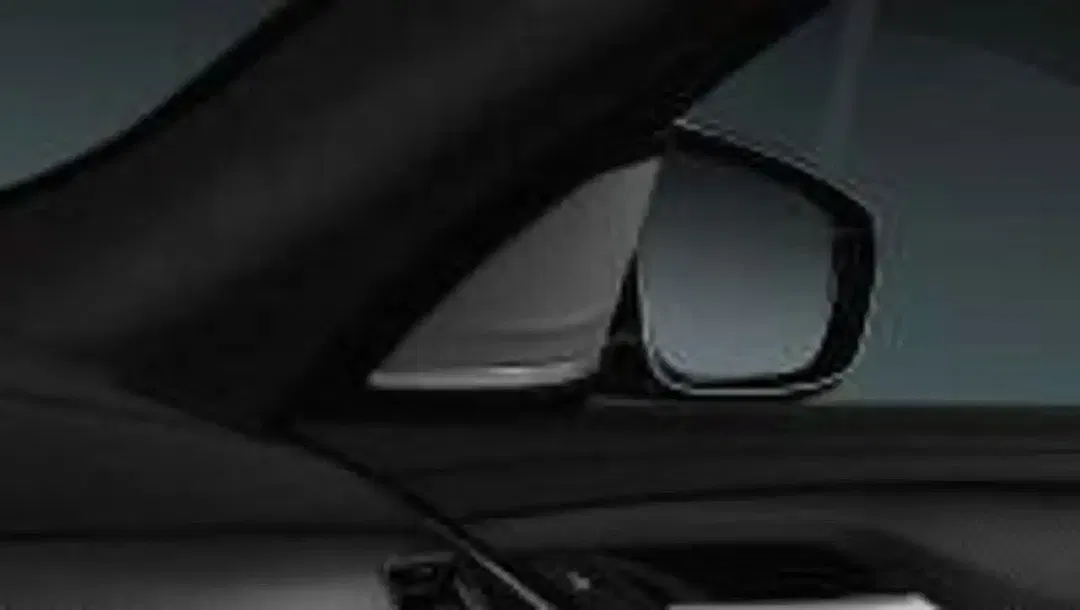 BMW M5 Competition - foto 2