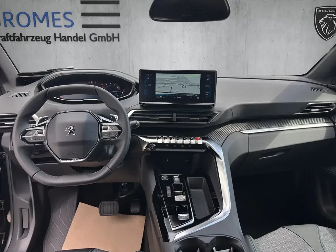 Peugeot 5008 130 PureTech EAT8 Allure Pack - Thumbnail 12
