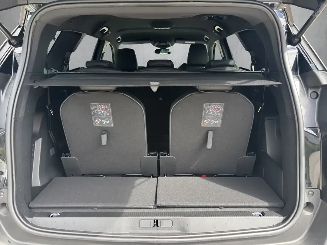 Peugeot 5008 130 PureTech EAT8 Allure Pack - Thumbnail 7