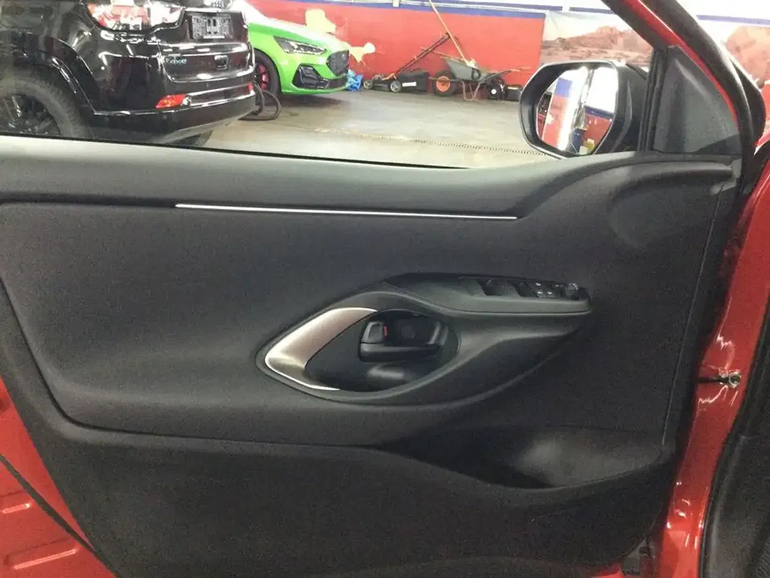 Mazda 2 1.5 VVT-i CVT Homura - foto 11
