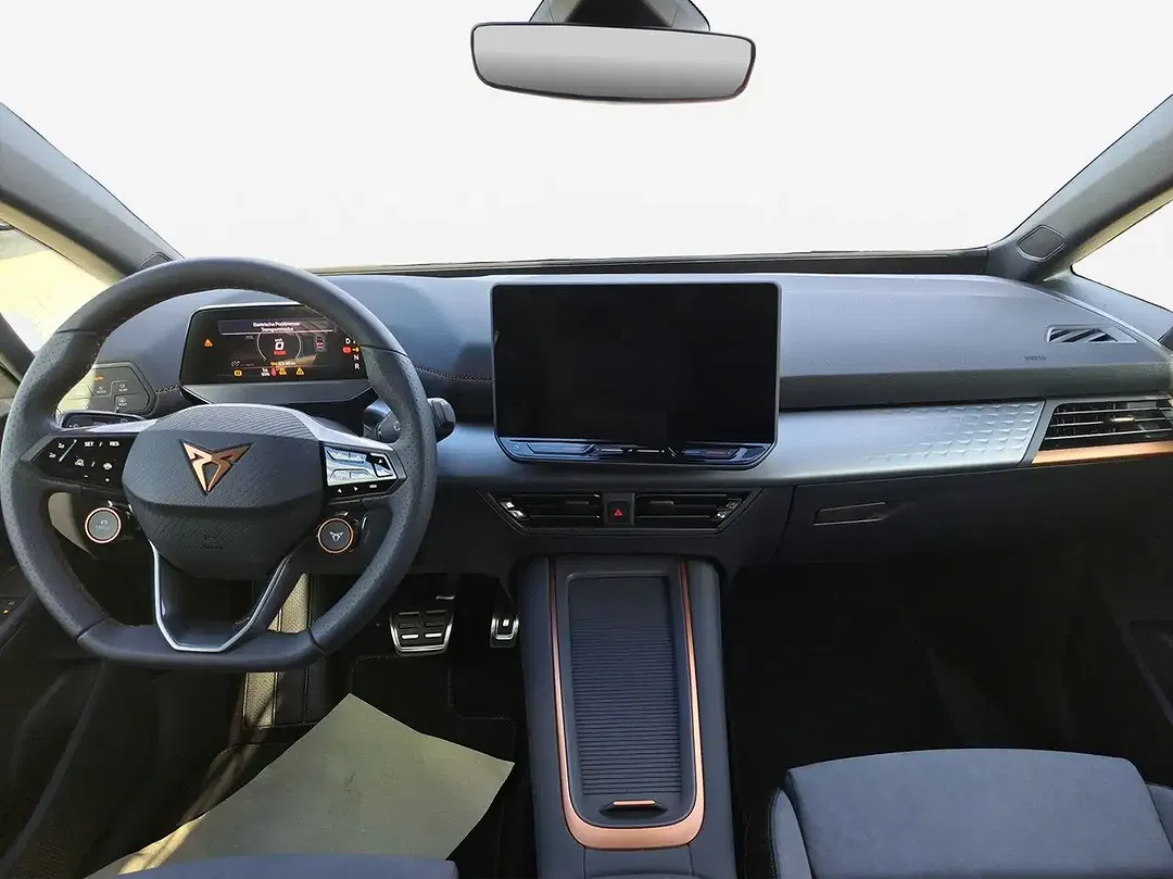 CUPRA Born Edition - Thumbnail 4