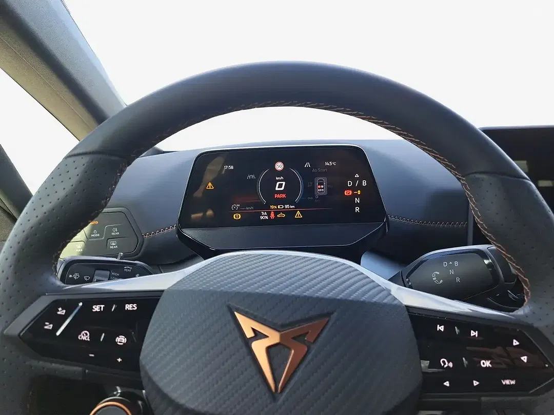 CUPRA Born Edition - Thumbnail 8