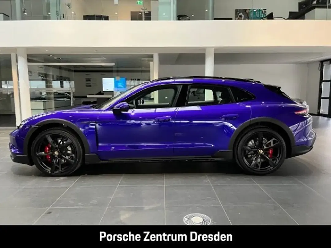Porsche Taycan Cross Turismo - foto 2