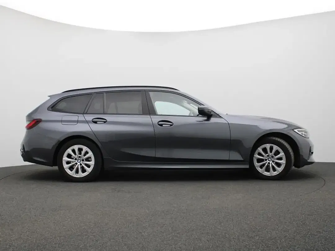 BMW 316 - Thumbnail 3
