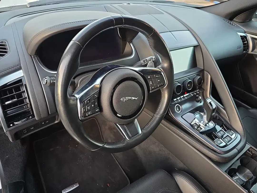 Jaguar F-Type Cabriolet R-Dynamic - Thumbnail 11