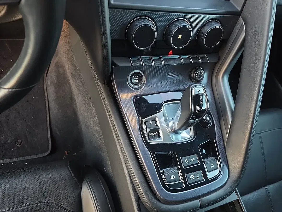 Jaguar F-Type Cabriolet R-Dynamic - Thumbnail 12