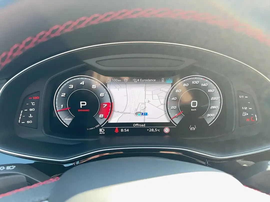 Audi SQ8 TFSI quattro - Thumbnail 10