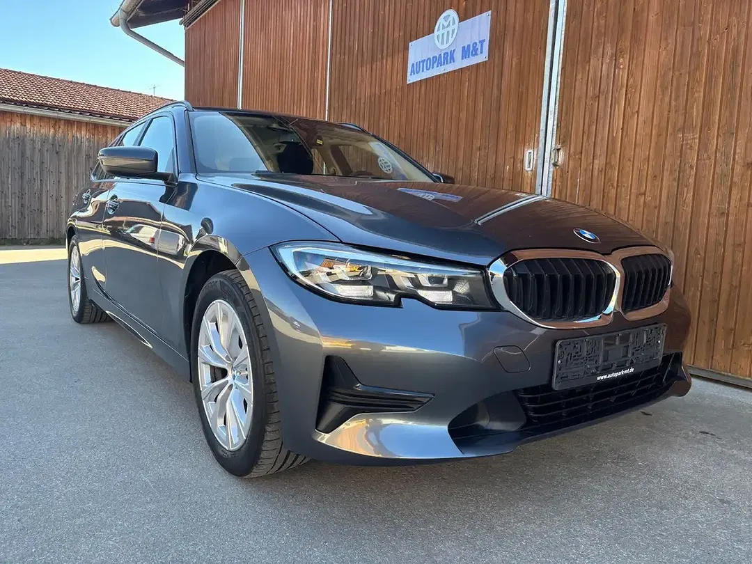 BMW 320 AUT Touring - foto 2