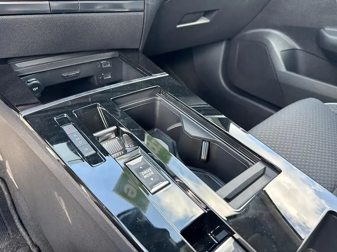 Opel Astra EV - Thumbnail 14