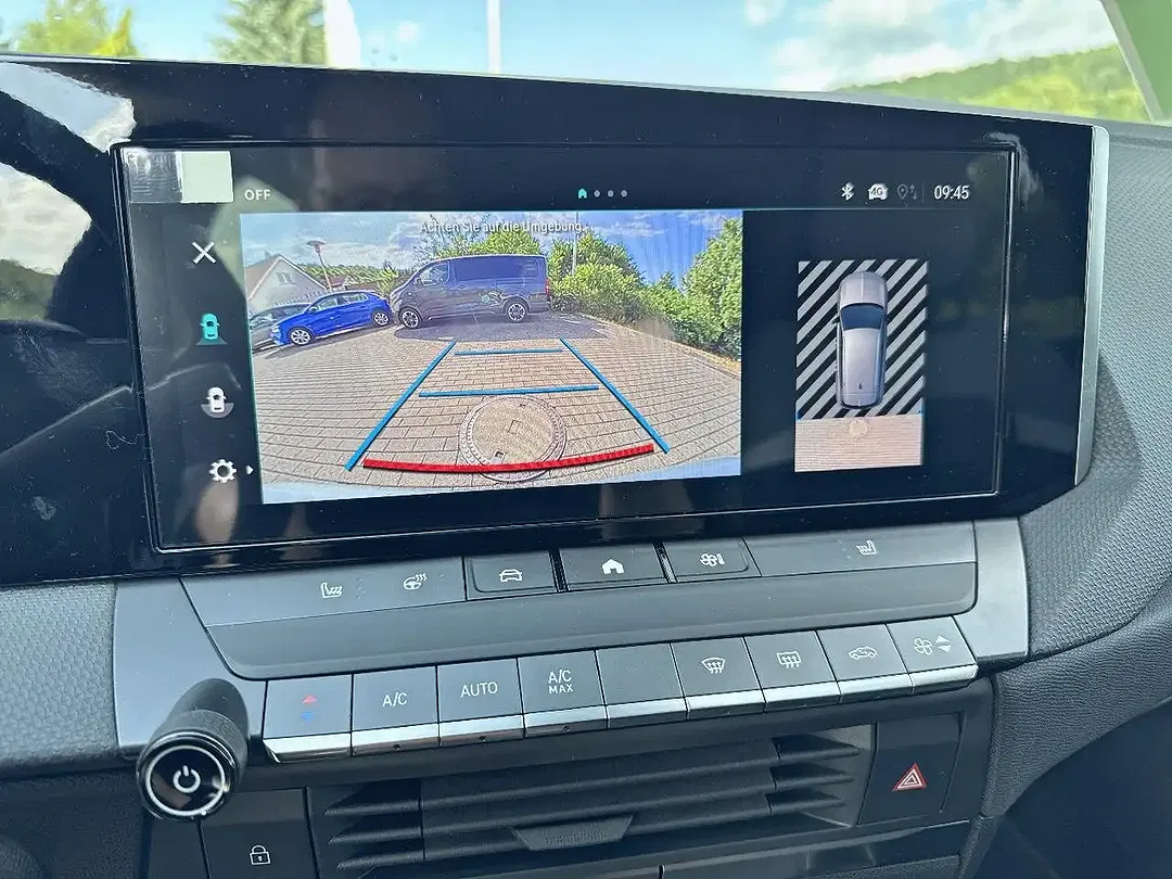 Opel Astra EV - Thumbnail 16