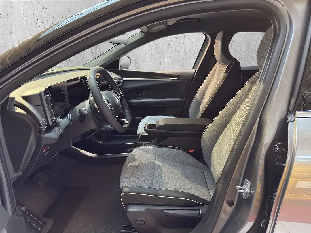 Mitsubishi Eclipse Cross Diamant Top - Thumbnail 9