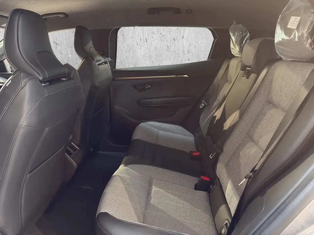 Mitsubishi Eclipse Cross Diamant Top - Thumbnail 10