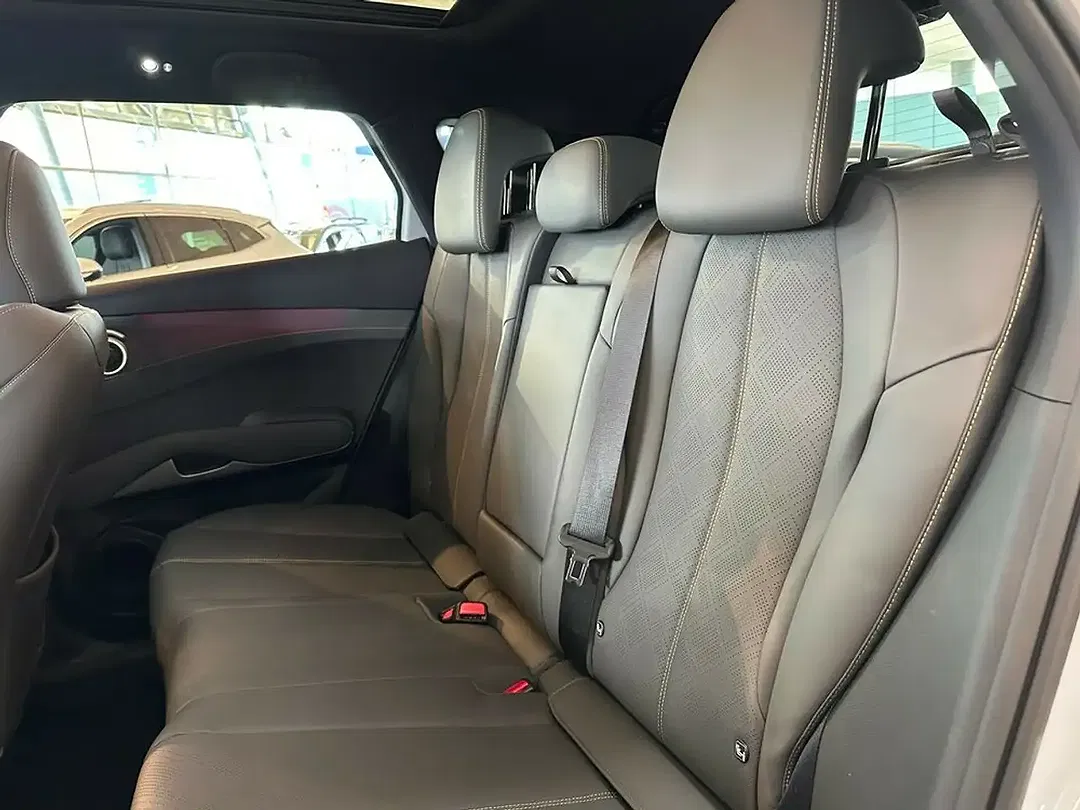 BYD Atto 3 AWD Excellence - Thumbnail 11