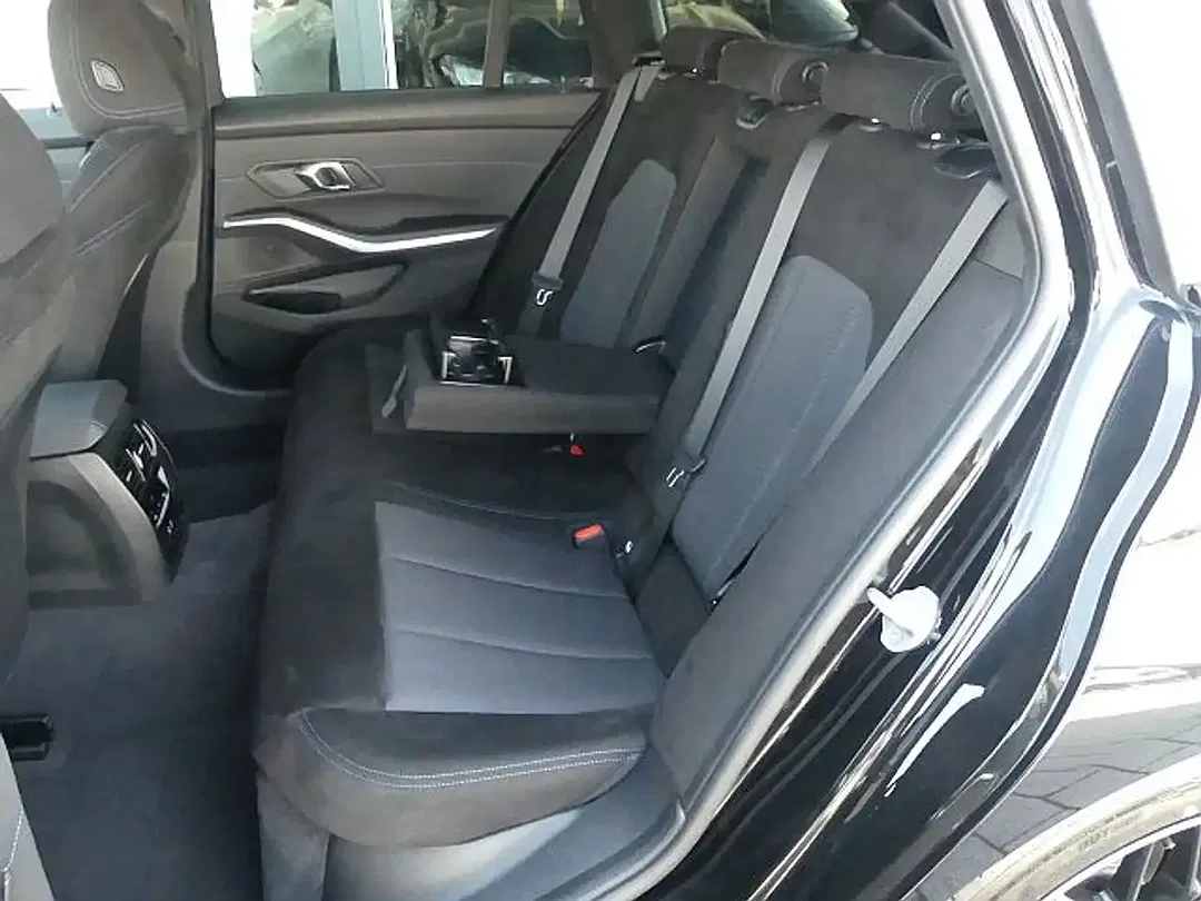 BMW 318 M Touring - Thumbnail 10