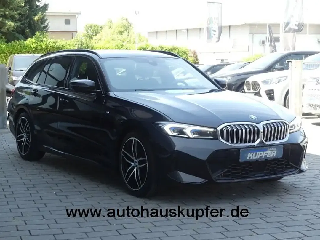 BMW 318 M Touring - Thumbnail 2