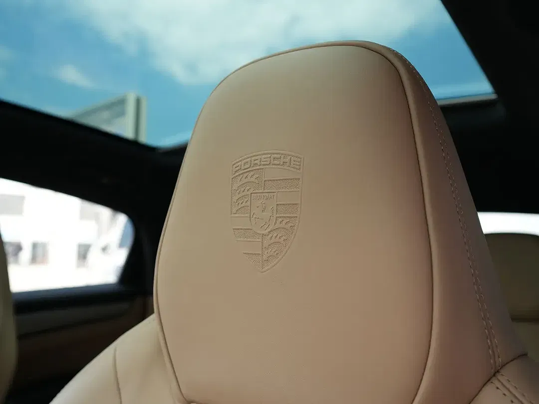 Porsche Cayenne E-Hybrid Coupe - Thumbnail 20