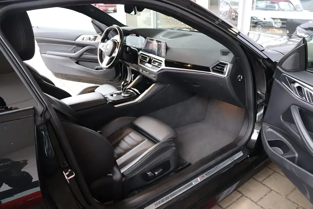 BMW 440 xDrive Coupe Pro - Thumbnail 9