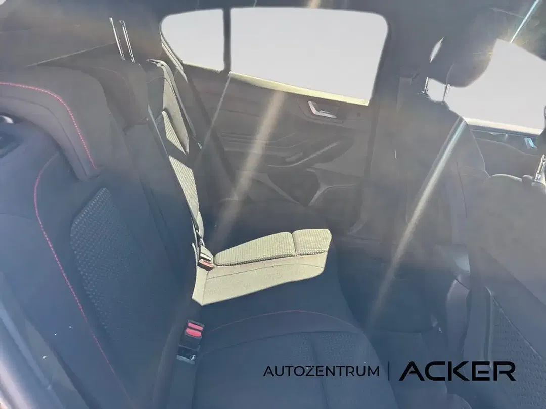 Ford Focus 1.0 EcoBoost ST-Line X - Thumbnail 12