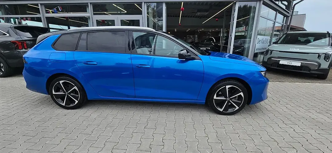 Opel Astra Elegance - Thumbnail 4