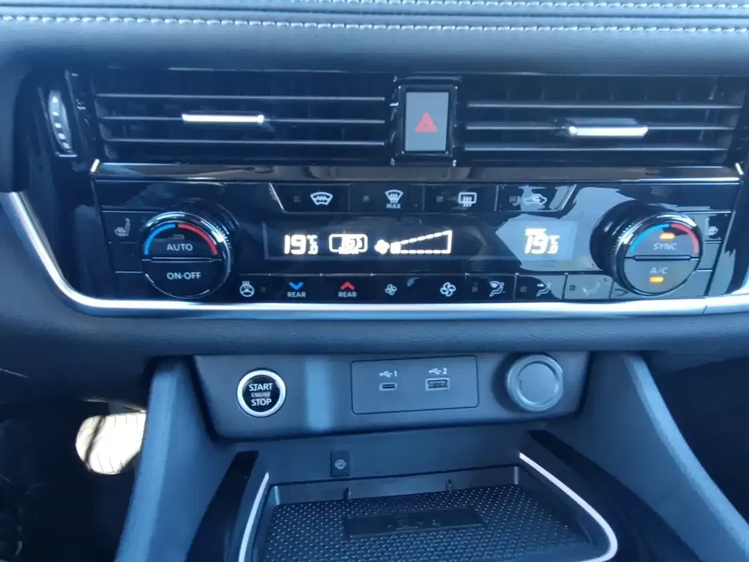 Nissan X-Trail 1.5 VC-T MHEV N-Connecta - Thumbnail 14