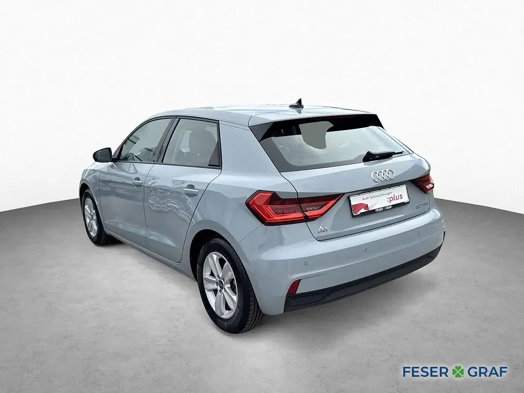 Audi A1 30 TFSI S tronic - Thumbnail 6