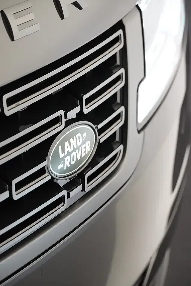 Land Rover Range Rover Sport 3.0 PHEV SE - Thumbnail 6