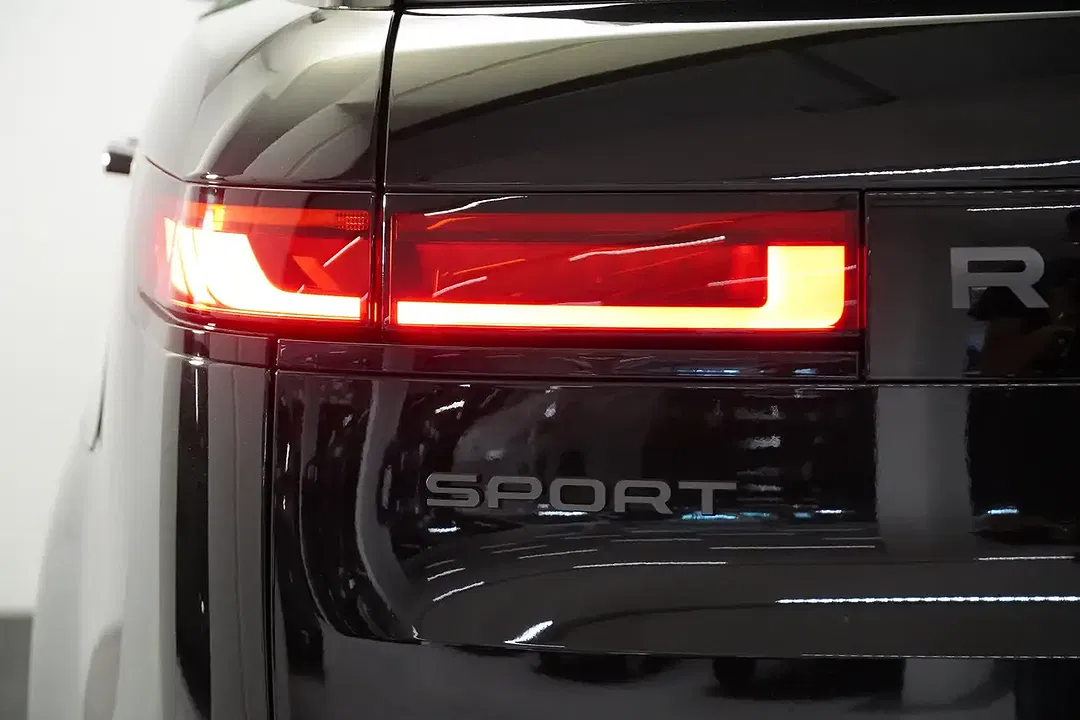 Land Rover Range Rover Sport 3.0 PHEV SE - Thumbnail 9