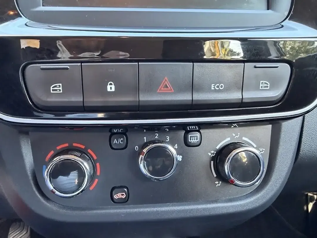 Dacia Spring Essential - Thumbnail 11