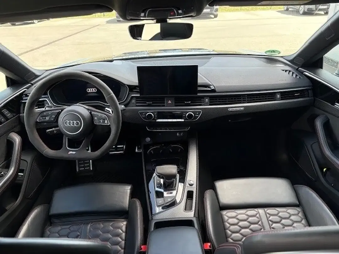 Audi RS5 quattro Sportback - Thumbnail 11