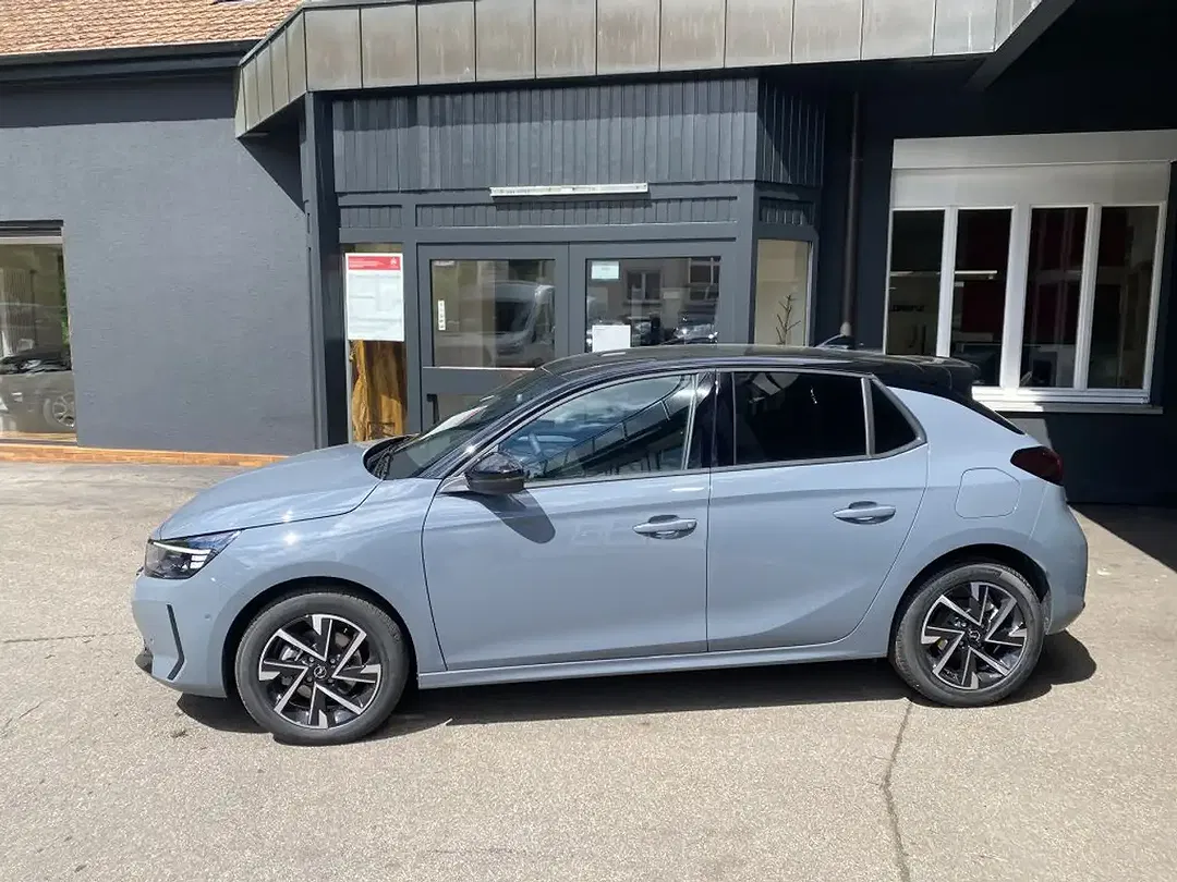 Opel Corsa Hybrid GS - foto 2