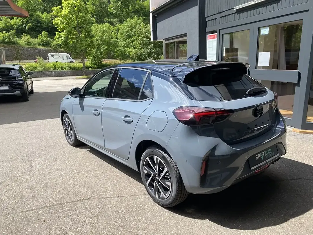 Opel Corsa Hybrid GS - Thumbnail 3