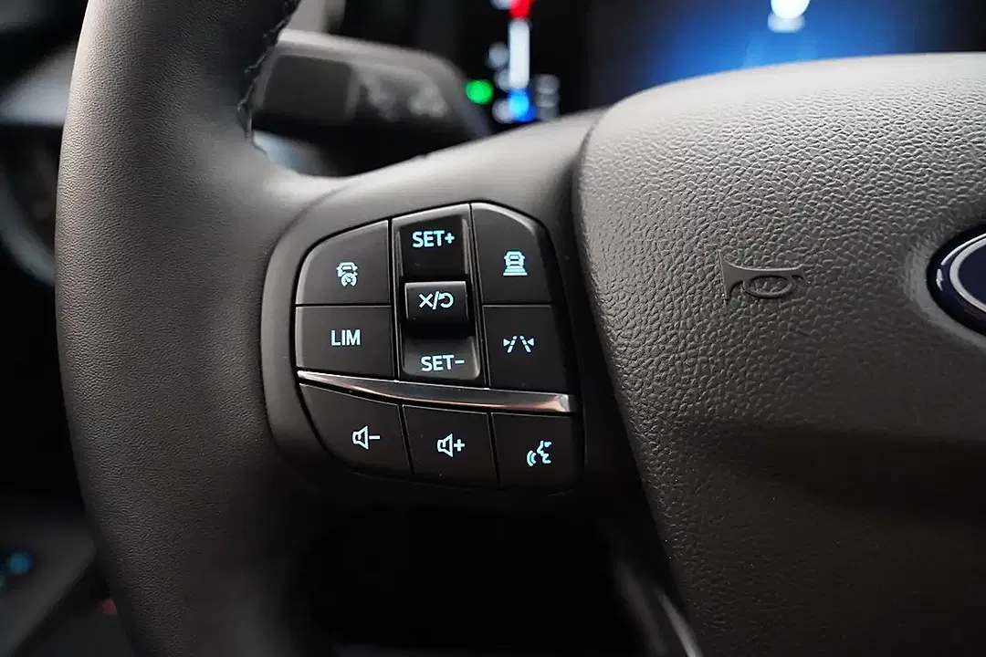 Ford Tourneo Courier 1.0 EcoBoost AUT Active - Thumbnail 14