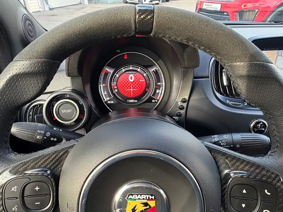 Abarth 695 Competizione - foto 15