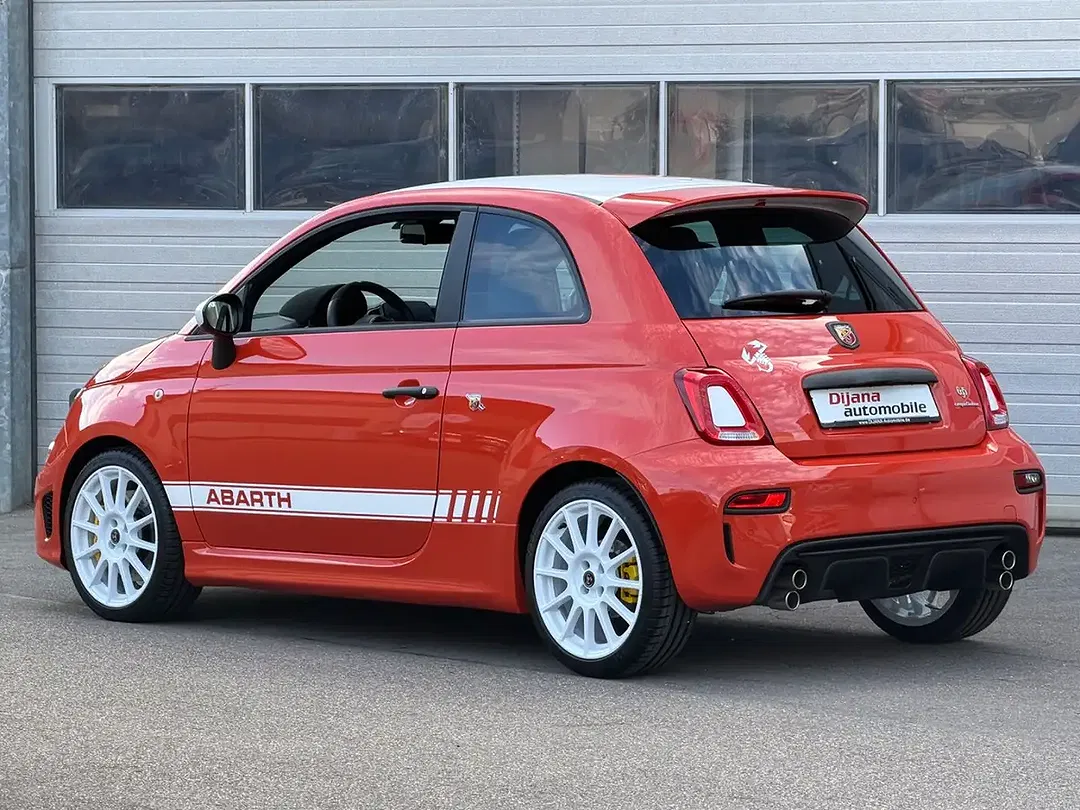 Abarth 695 Competizione - Thumbnail 3