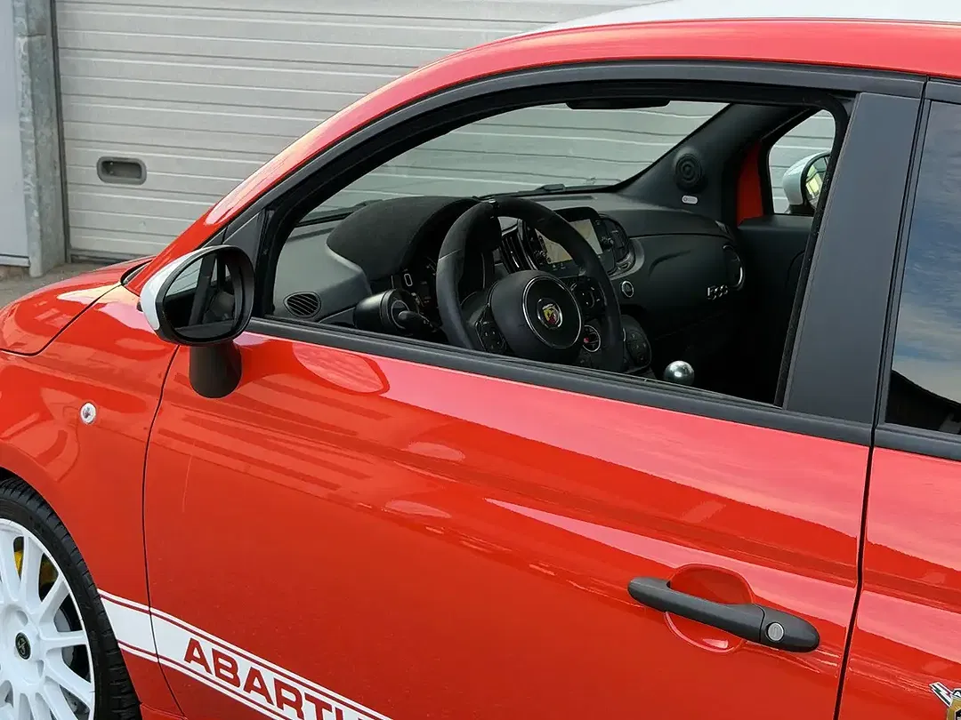 Abarth 695 Competizione - Thumbnail 7