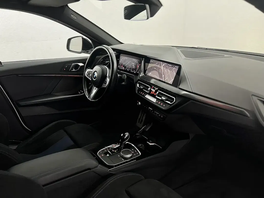 BMW 120 xDrive M Sport - Thumbnail 17