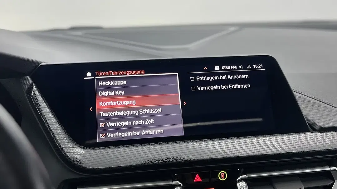 BMW 120 xDrive M Sport - Thumbnail 27