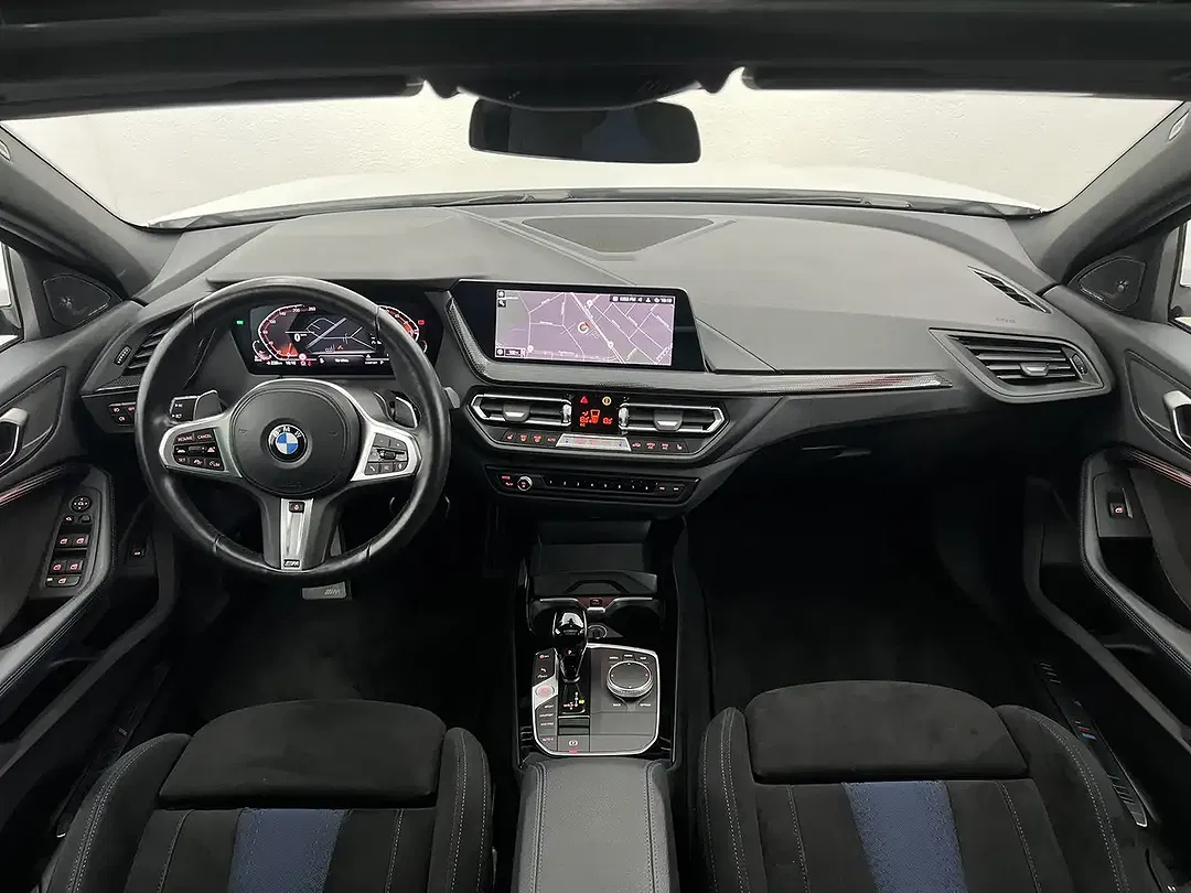 BMW 120 xDrive M Sport - Thumbnail 3