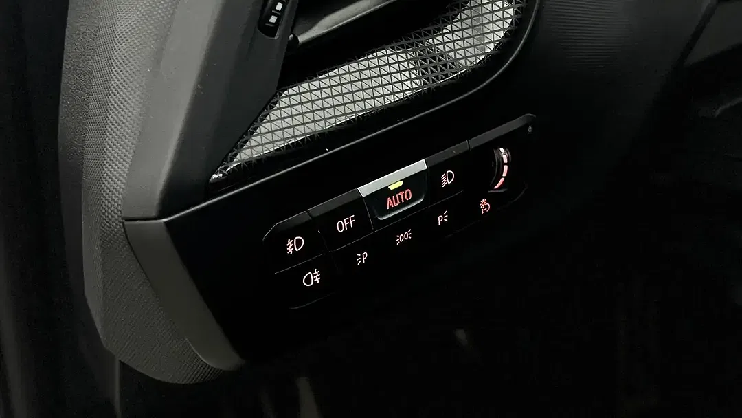 BMW 120 xDrive M Sport - Thumbnail 32