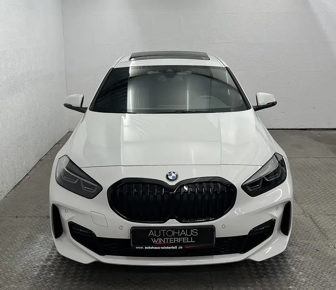 BMW 120 xDrive M Sport - Thumbnail 6