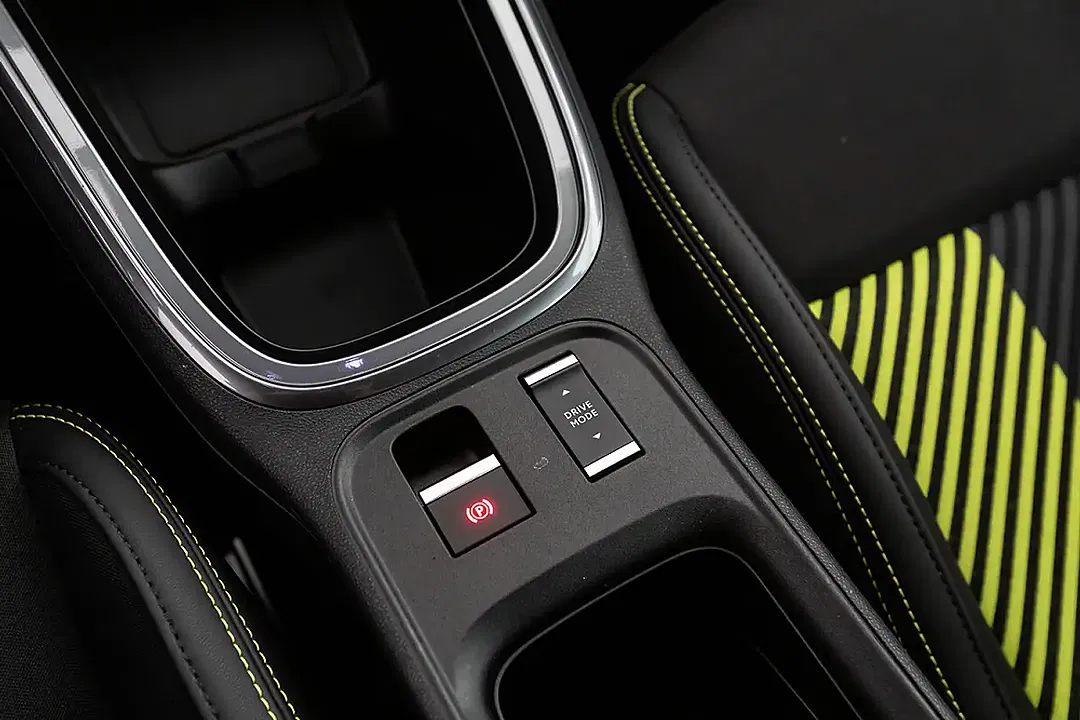 Abarth 600e Turismo - Thumbnail 10