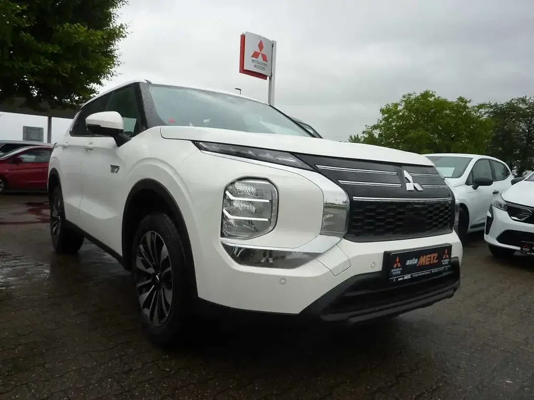 Mitsubishi Outlander 2.4 PHEV Diamant - Afbeelding 1